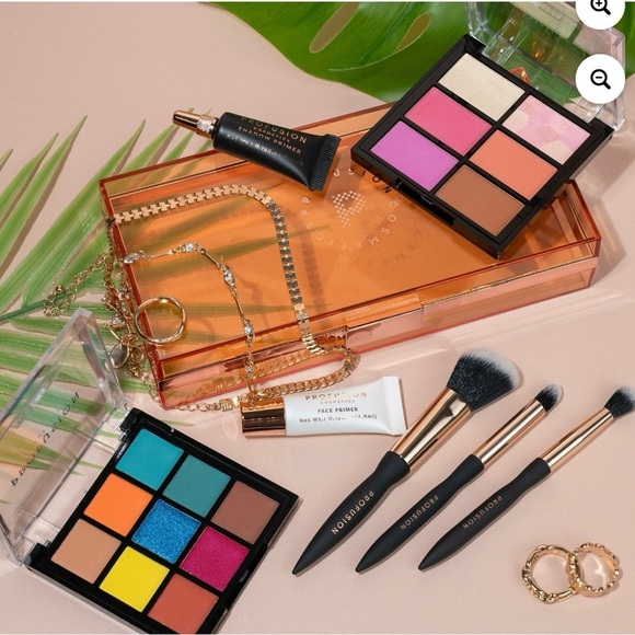 Profusion Cosmetics Artistry On-The-Go Eyeshadow and Face Palette In The Tropics - Picture 3 of 11